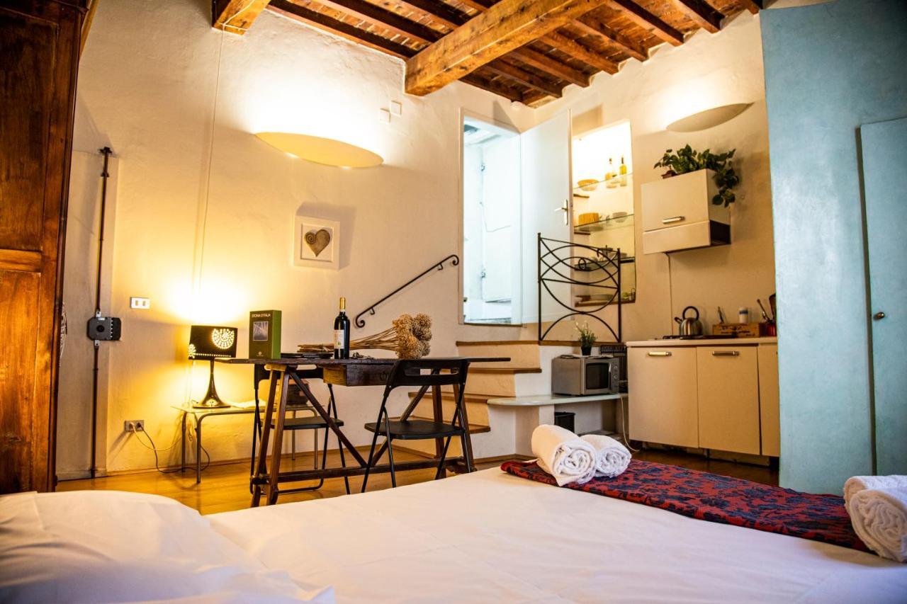 佛罗伦萨Studio In Tornabuoni Within A Renaissance Building公寓 外观 照片